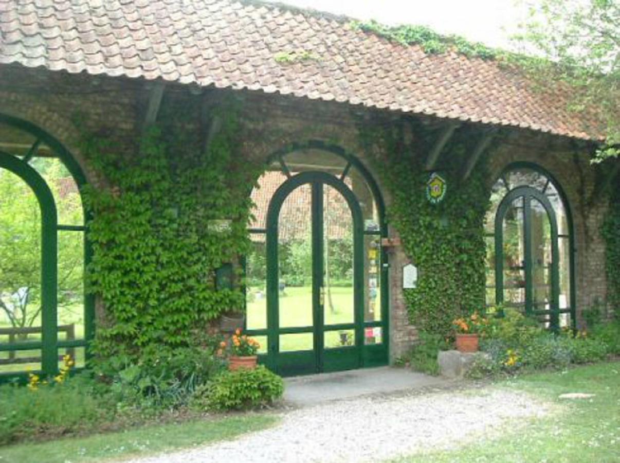 Manoir De Bois En Ardres Bed and Breakfast Buitenkant foto
