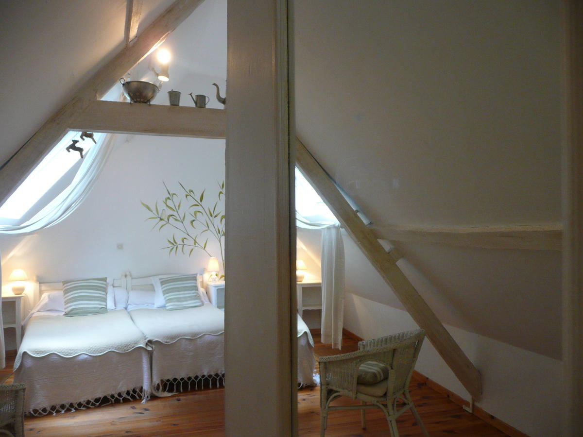 Manoir De Bois En Ardres Bed and Breakfast Kamer foto