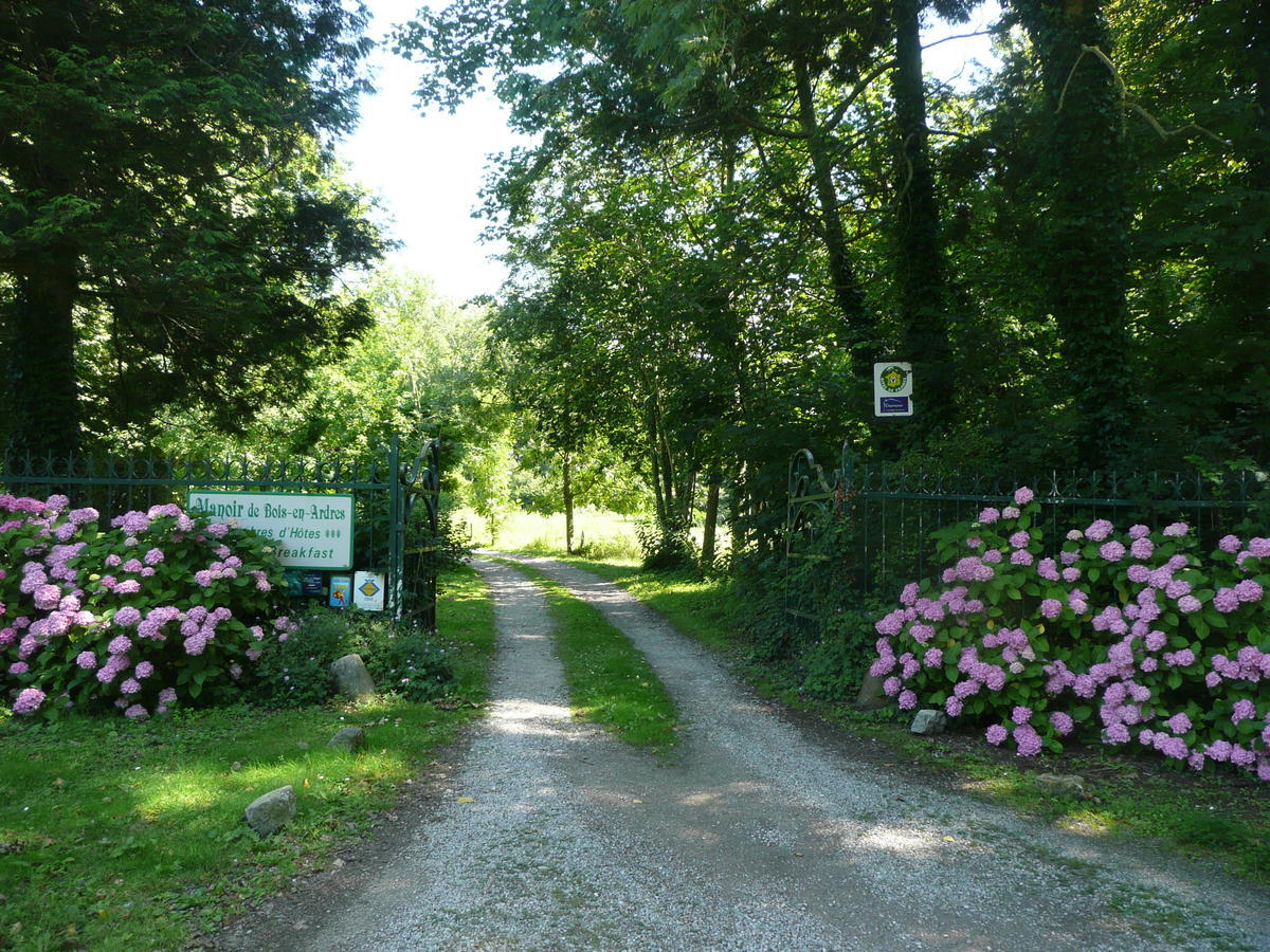 Manoir De Bois En Ardres Bed and Breakfast Buitenkant foto