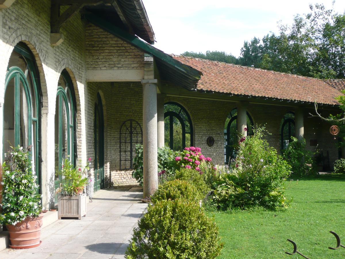 Manoir De Bois En Ardres Bed and Breakfast Buitenkant foto