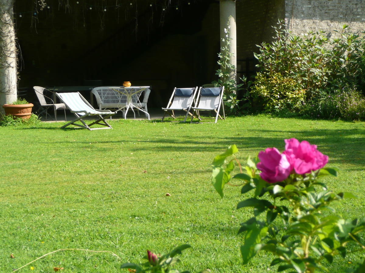 Manoir De Bois En Ardres Bed and Breakfast Buitenkant foto