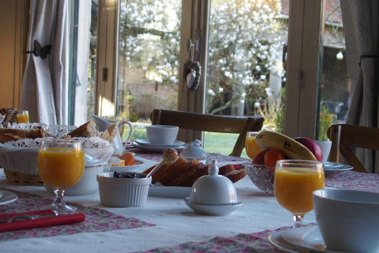 Manoir De Bois En Ardres Bed and Breakfast Buitenkant foto