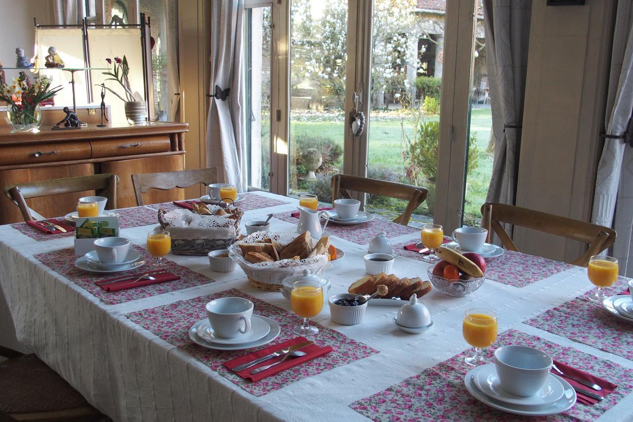 Manoir De Bois En Ardres Bed and Breakfast Buitenkant foto